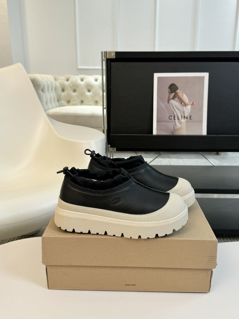 Ugg Flat Shoes